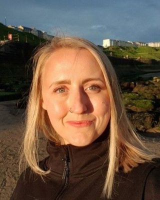 Photo of Cleo Reeves, Psychotherapist, MBACP