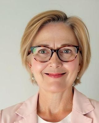 Photo of Sara Darling, Clinical Social Work/Therapist, LCSW, LICSW
