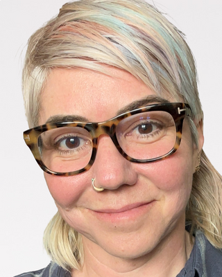 Photo of Sarah Mark, Marriage & Family Therapist, LMFT