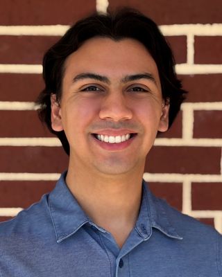 Photo of Christopher McClung, Marriage & Family Therapist Associate