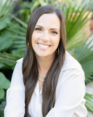Photo of Sara Zepeda, Clinical Social Work/Therapist, LCSW