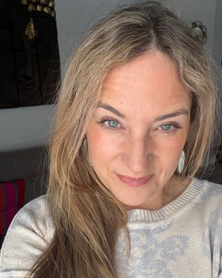 Photo of Pamela Ollerhead - Pamela Ollerhead - Elephant Eye EMDR, Counsellor, MACP, M.Ed, RP