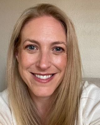 Photo of Julie Kraft, Marriage & Family Therapist, LMFT, PMH-C