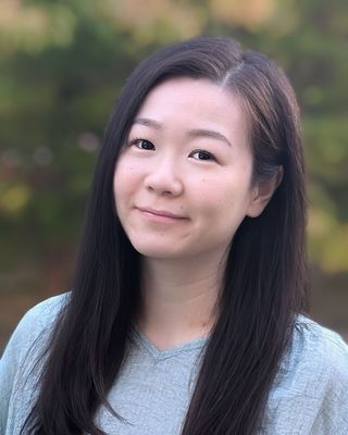 Photo of Karin Li, Counsellor, MA, MBACP