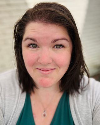 Photo of Jessica Weigeshoff, Pre-Licensed Professional, MSW