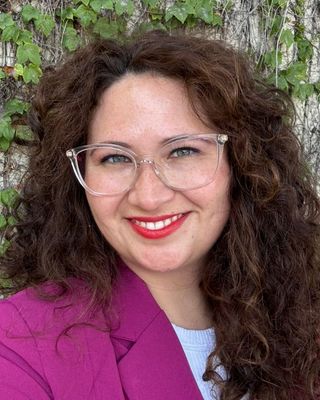 Photo of Dr. Amanda Lomanov, Psychologist, PsyD