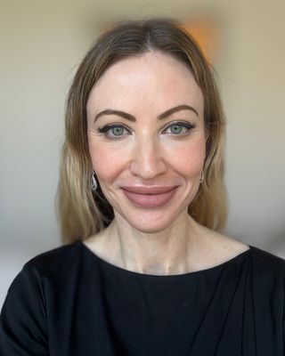 Photo of Amy Pierce, Psychiatric Nurse Practitioner, PMHNP