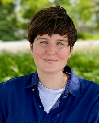 Photo of Bess Kaple, Licensed Social Worker, LSW