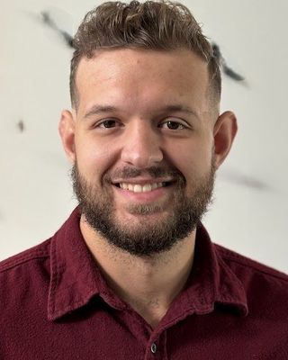 Photo of Cadin C Bearnson, Pre-Licensed Professional, CSW