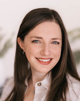 Photo of Kayla James, Counsellor, CCC, MACP