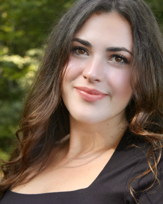 Photo of Taylor Altwarg, Clinical Social Work/Therapist, LCSW
