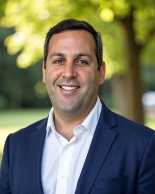 Photo of Amit Shemesh, Pre-Licensed Professional, MSW, MPA