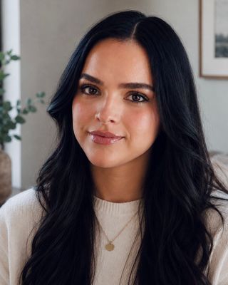 Photo of Valeria Almanza, Clinical Social Work/Therapist, CSW