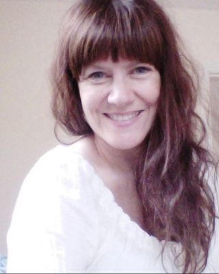 Photo of Dr Laine Jaderberg, Psychotherapist, MUKCP