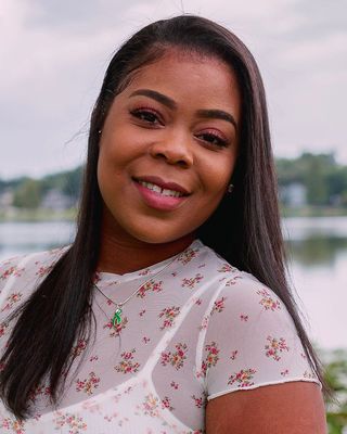 Photo of Candace Cole, Registered Mental Health Counselor Intern in Lakeland, FL