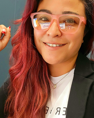 Photo of Evelyn Vasquez, Psychologist, LP
