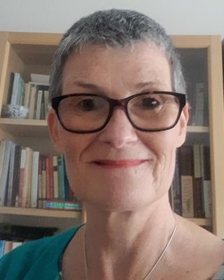 Photo of Alison Betteridge, Psychotherapist, DCounsPsych, MUKCP