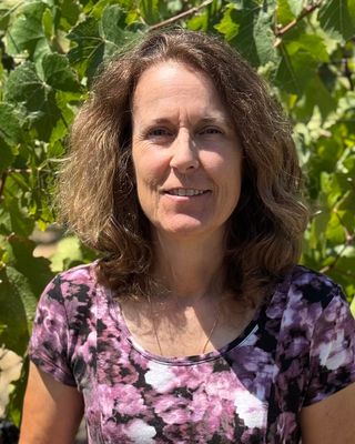 Photo of Tracy Reeves, Marriage & Family Therapist, MA, LMFT