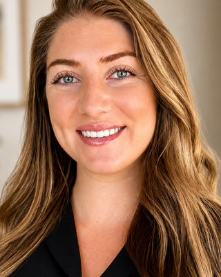 Photo of Nichole Virginia Hutto, Associate Professional Clinical Counselor, APCC