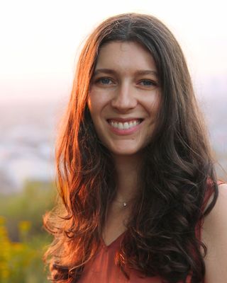 Photo of Emily Feldt Shabel, Marriage & Family Therapist Associate, AMFT