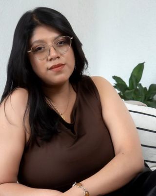 Foto de Dania Jiménez Flores, Psicoterapeuta, Lic. en Psicología