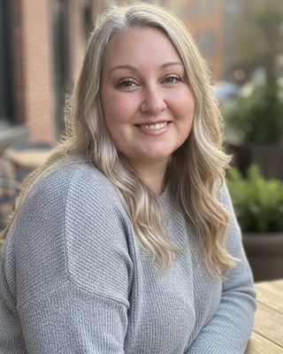 Photo of Renee Y Curll, Clinical Social Work/Therapist, LCSW