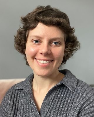 Photo of Brooke Stubbert, Registered Psychotherapist, MA, RP