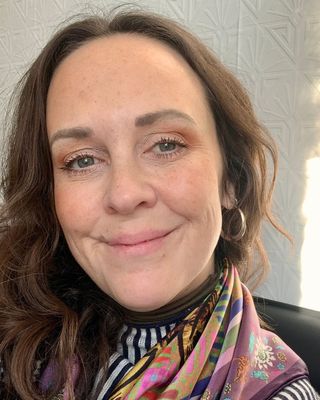 Photo of Jennifer Cawley, Psychotherapist, MBACP
