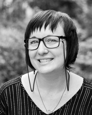 Photo of Kelly McKay, Licensed Master Social Worker, LMSW