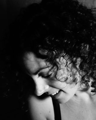 Photo of Liz Dewjee, Art Therapist, ATR-BC, LPAT, LCAT-LP