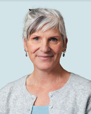 Photo of Arabez D Smith, Licensed Master Social Worker, LMSW
