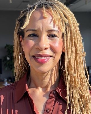 Photo of Dr. Dwan Milam-Reed, Clinical Social Work/Therapist, PhD, LCSW-S, LICSW