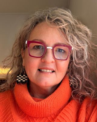Photo of Bex Escott, Counsellor, NZCCA