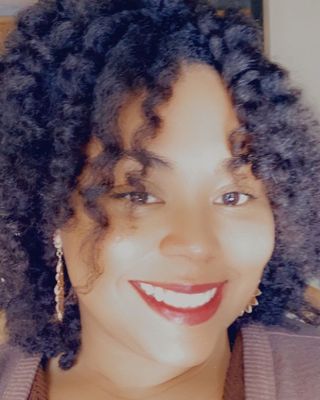 Photo of Tanisha Fanney, Pre-Licensed Professional