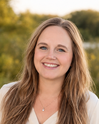 Photo of Megan Rosenberg, Licensed Mental Health Counselor, MS, LMHC, LCPC