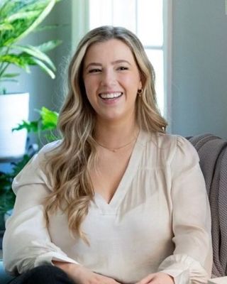 Photo of Zoë Skeens, Clinical Social Work/Therapist, LCSW