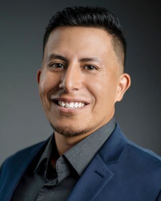 Photo of Julio Cesar Zamarripa, Associate Professional Clinical Counselor in Sacramento, CA