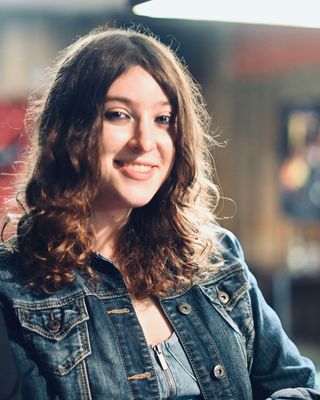 Photo of Iris Mapes, Clinical Social Work/Therapist, LLMSW