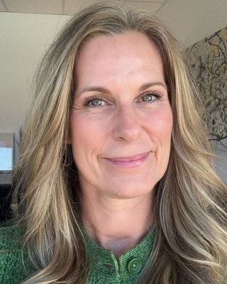 Photo of Kristie Bennett, Psychologist