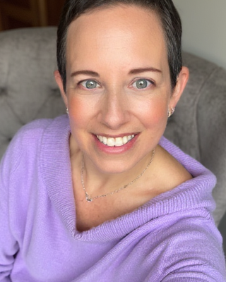 Photo of Naomi Midanik - Naomi Midanik - Work Anxiety & Burnout Specialist, Registered Psychotherapist, MACP, MBA