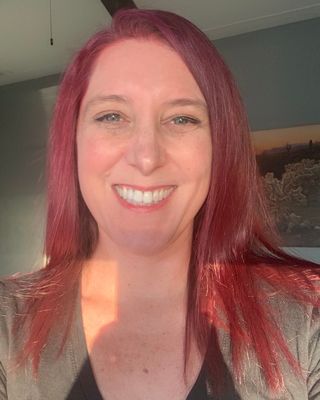 Photo of Roxi Moore, Clinical Social Work/Therapist, LCSW