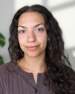 Photo of Jessica Bagiamis - Jessica Bagiamis - Anxiety | GAD | OCD, Registered Psychotherapist