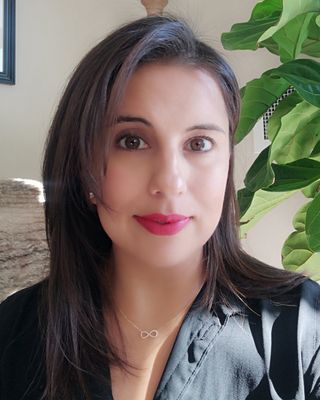 Photo of Dr. Simrin Dhillon, PsyD, Psychologist