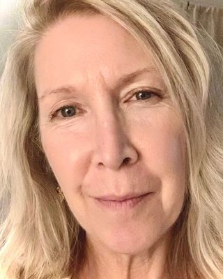 Photo of Sara Henry, Marriage & Family Therapist, LMFT, MA