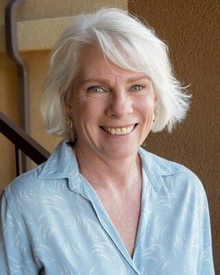 Photo of Teri Smallwood, Associate Professional Clinical Counselor in Encinitas, CA