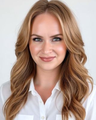 Photo of Katie Ross, Marriage & Family Therapist Associate, MA, LAMFT, PMH-C