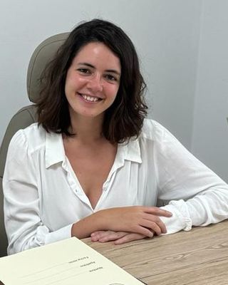 Foto de Siria Shahabi del Pino, Dr. en Psicología, COP Madrid, Psicólogo