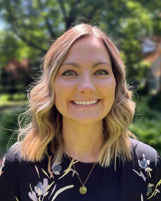 Photo of Dr. Molly Wickenhauser, Psychologist, PhD