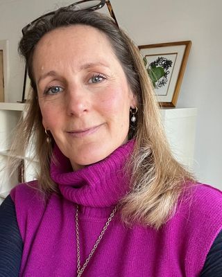 Photo of Sonja Lockyer, Psychotherapist, UKCP Trainee