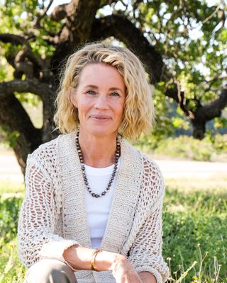 Photo of Sara Murdoch, Marriage & Family Therapist, MA, LMFT